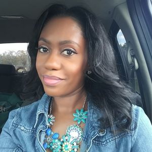 Meet your Posher, Melanie